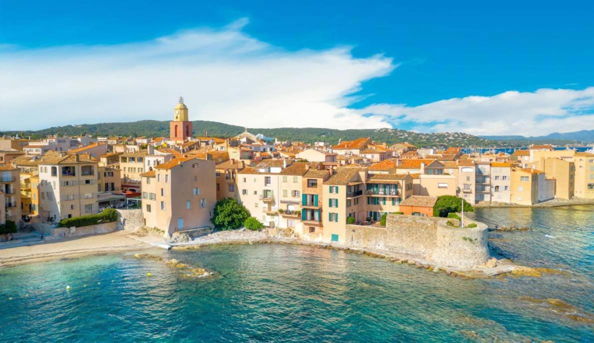 Un Nid A Saint Tropez Apartment Exterior foto